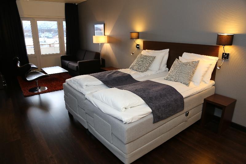 Hotel Four Monkeys à Ålesund Extérieur photo
