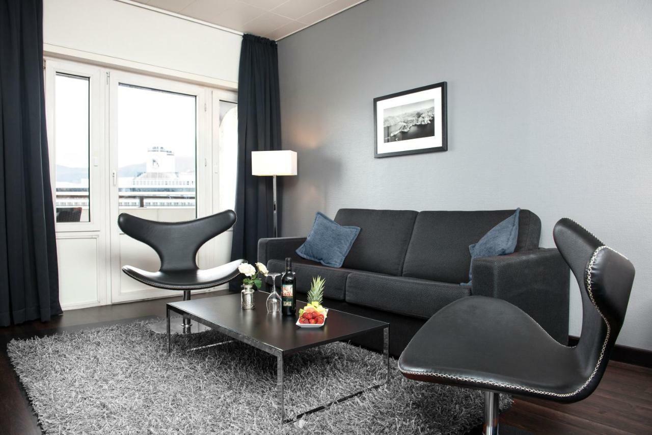 Hotel Four Monkeys à Ålesund Extérieur photo